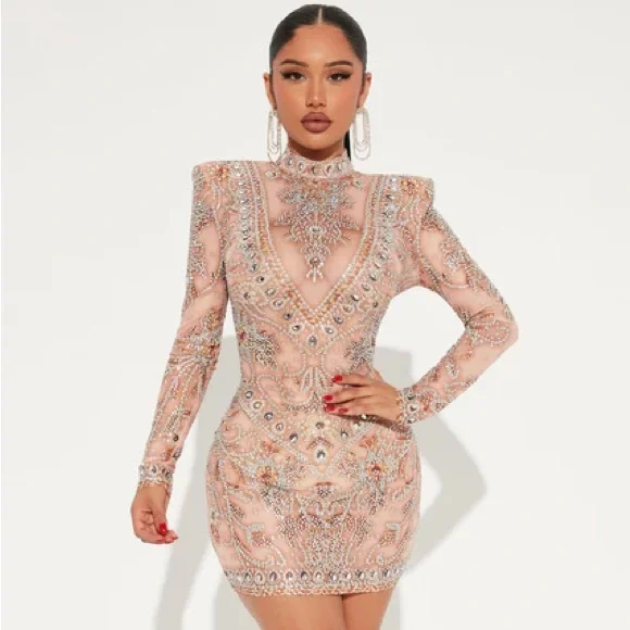 🎉 HP! 7X 🎉 Queen Cleopatra Embellished Mini Dress✨ - Picture 2 of 7